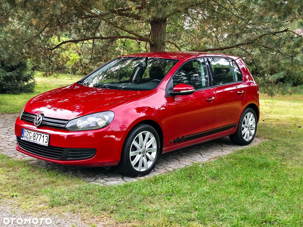 Volkswagen Golf - 1