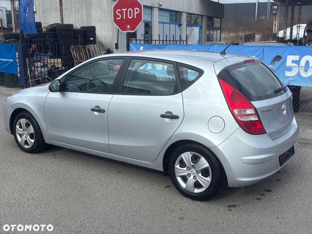Hyundai i30 1.4 Edition Plus - 9