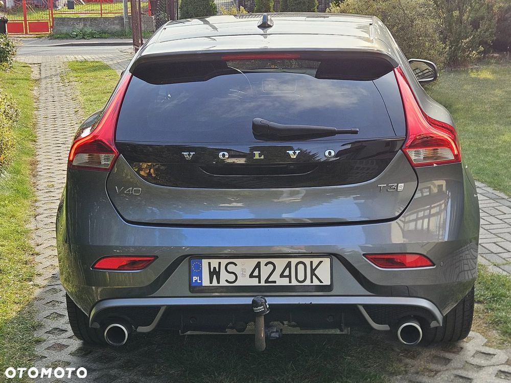 Volvo V40 T3 Drive-E R-Design Momentum - 7