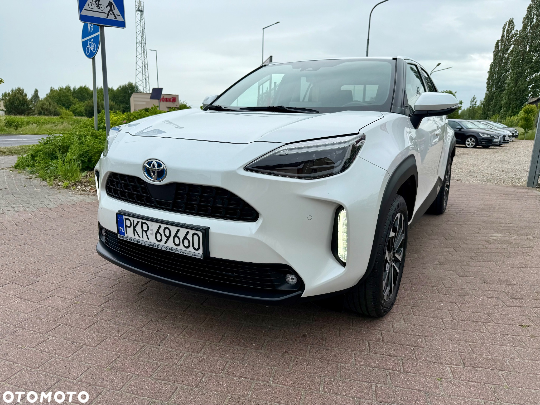 Toyota Yaris Cross Hybrid 1.5 Premiere Edition - 21