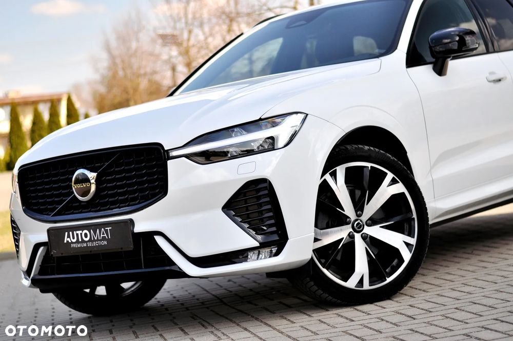 Volvo XC 60 B4 D AWD Plus Dark - 14
