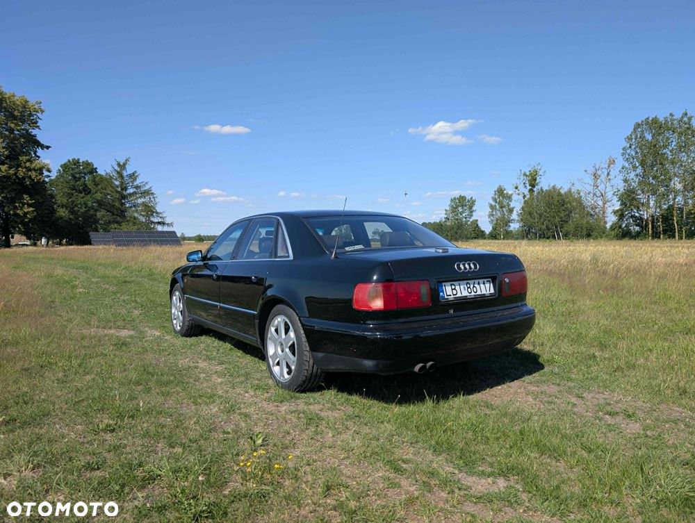 Audi A8 - 5