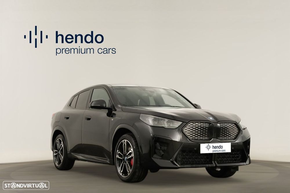BMW iX2 eDrive20 Pack Desportivo M - 2