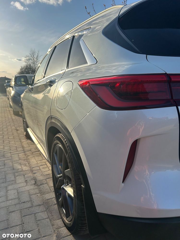 Infiniti Q50 - 8