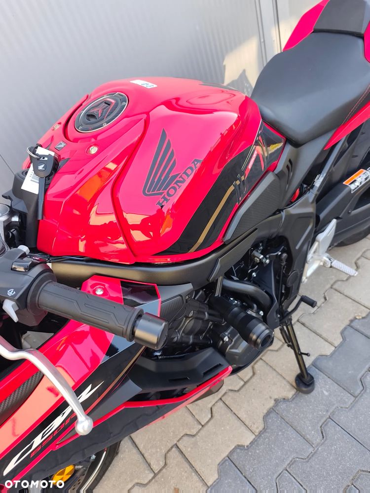 Honda CBR - 14