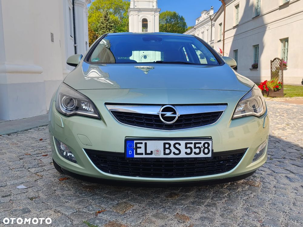 Opel Astra 1.6 Cosmo - 9