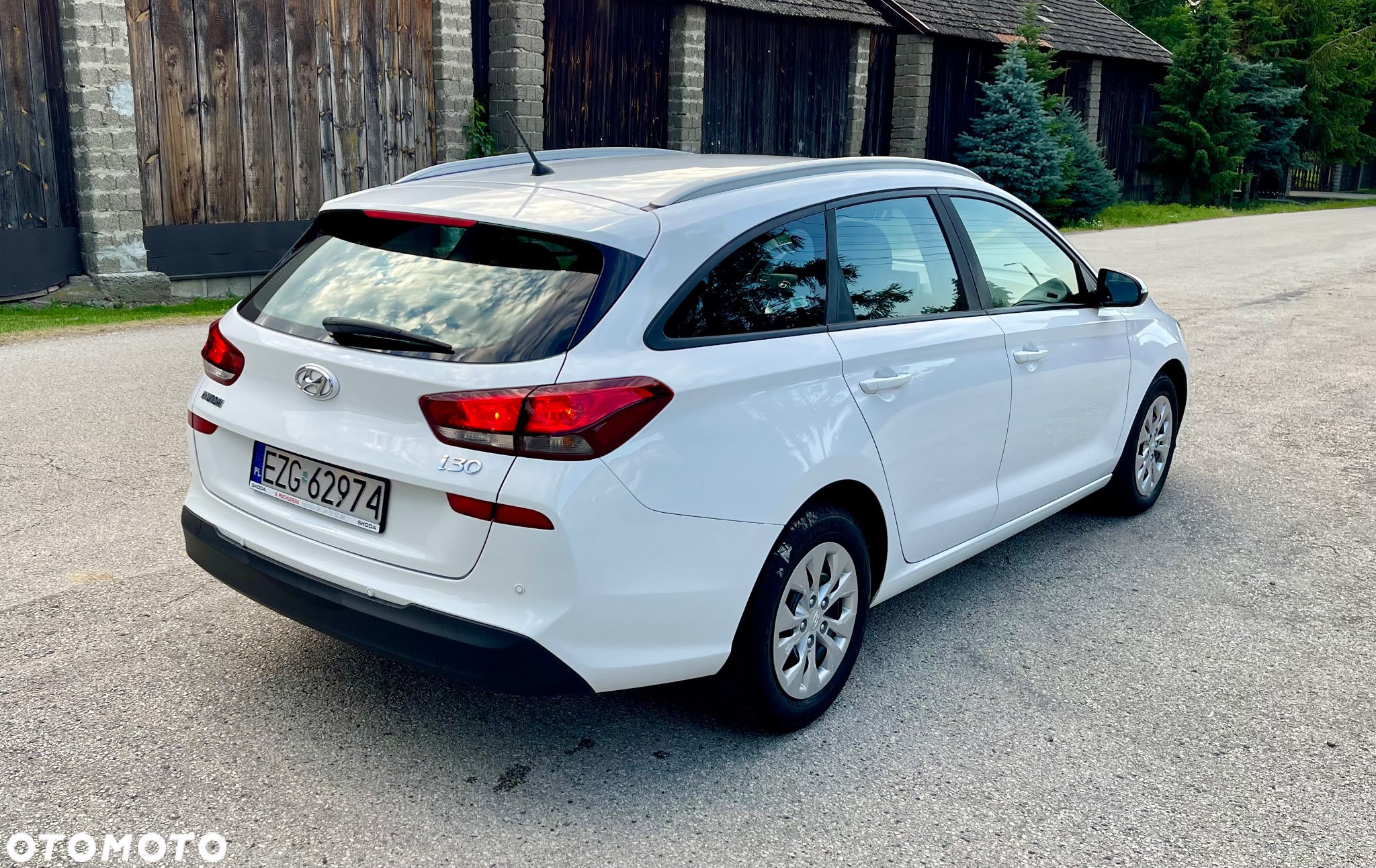 Hyundai i30 1.6 D Comfort - 4