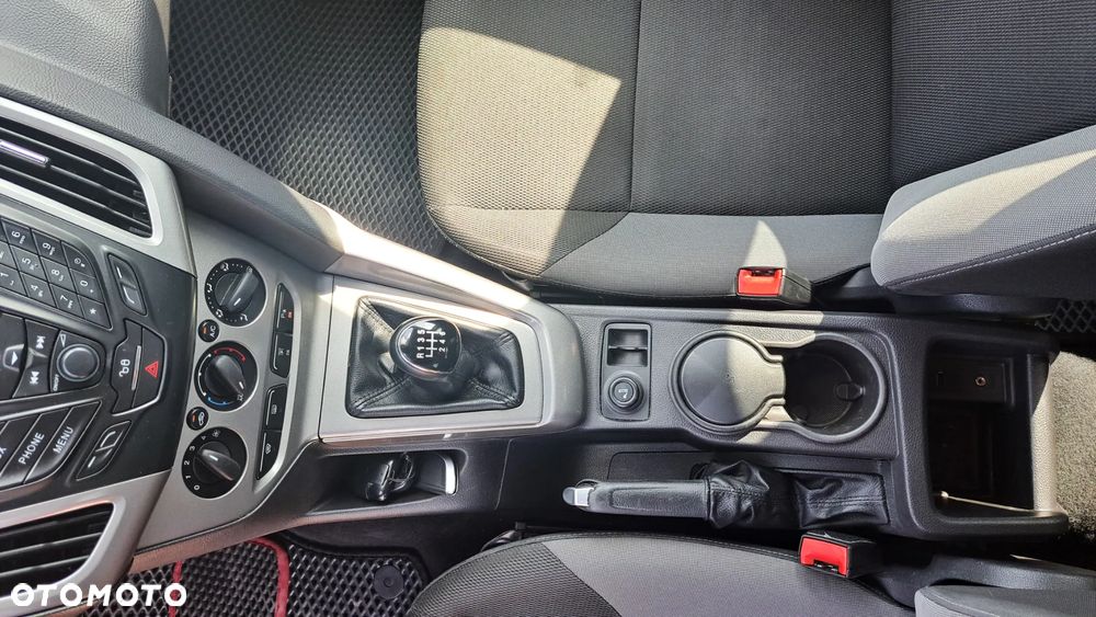 Ford Focus 1.6 TDCi Trend - 18