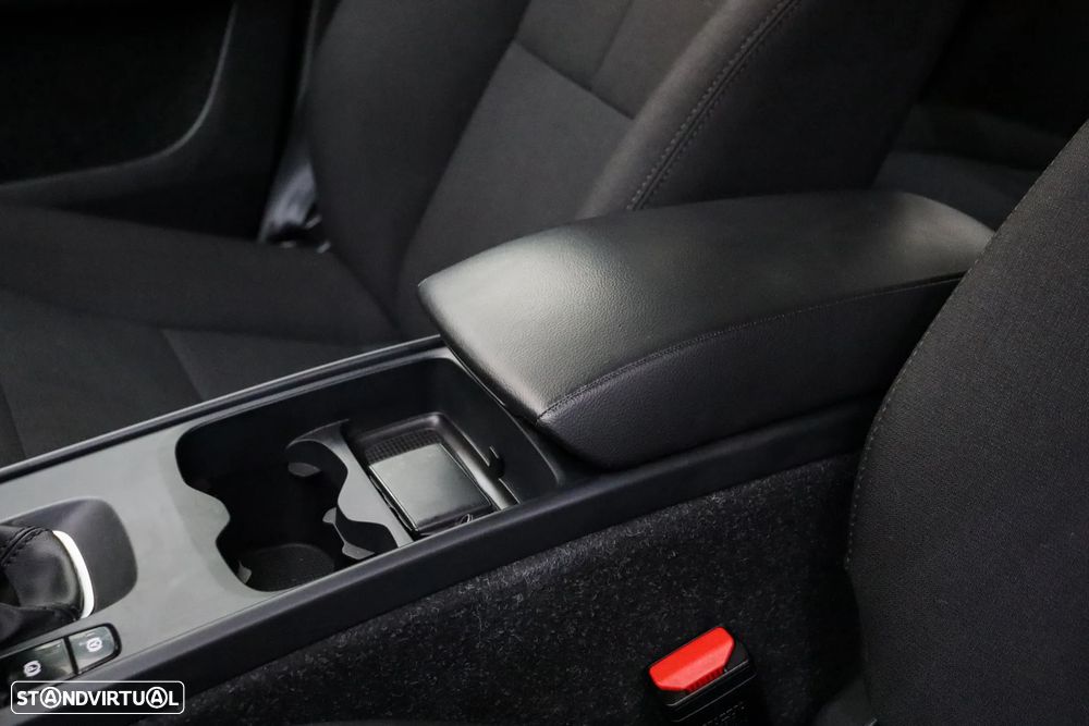 Volvo XC 40 1.5 T3 Inscription - 27