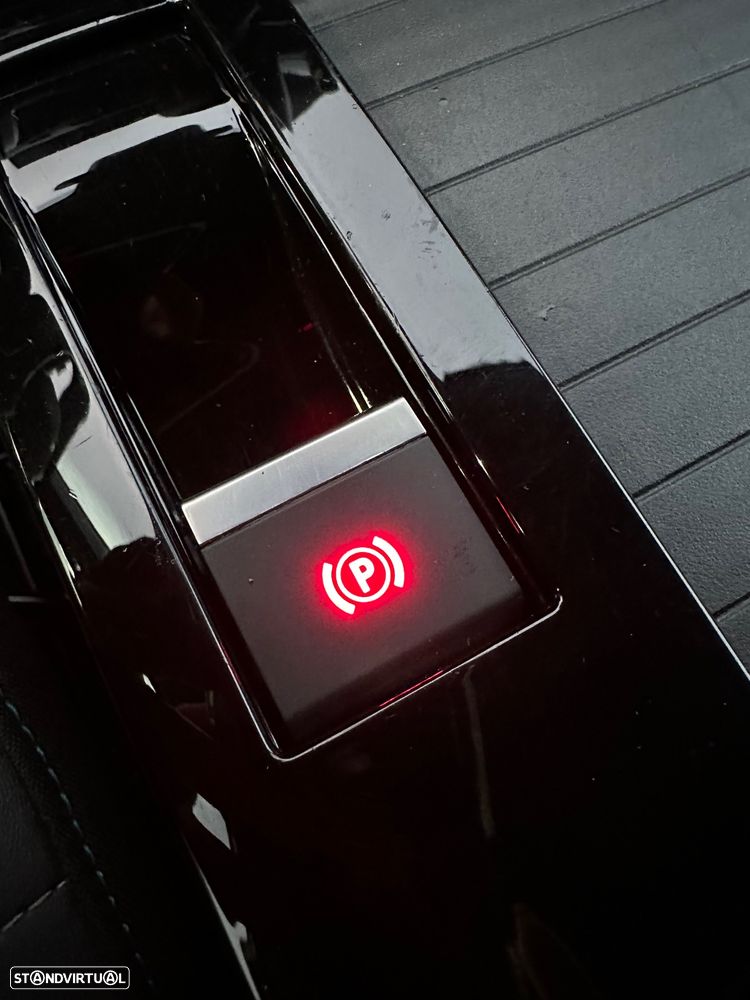 Citroën C4 BlueHDi 110 Stop&Start C-SERIES - 12