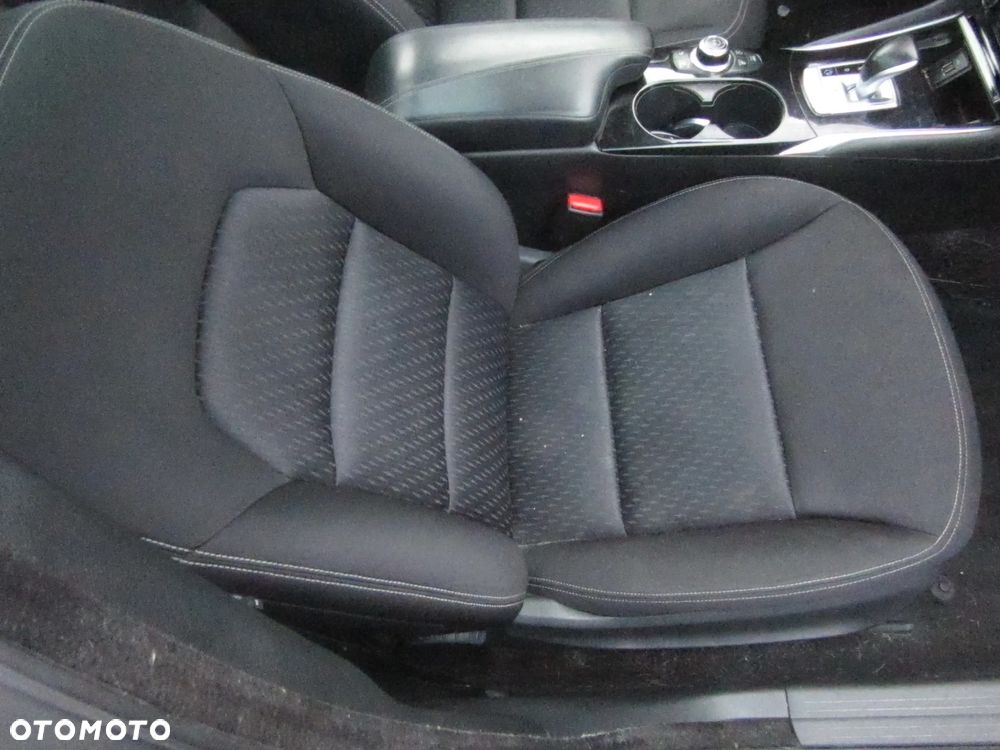 KLAPA BAGAŻNIKA Infiniti Q30 2016 r. Wszystkie części - 10