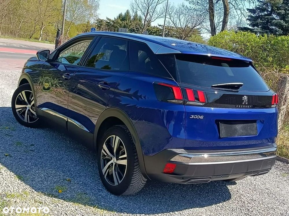 Peugeot 3008 1.2 PureTech Allure - 4