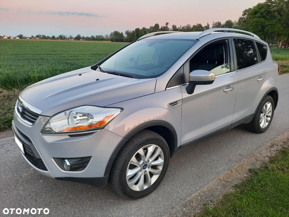 Ford Kuga 2.0 TDCi 4x4 Titanium - 19