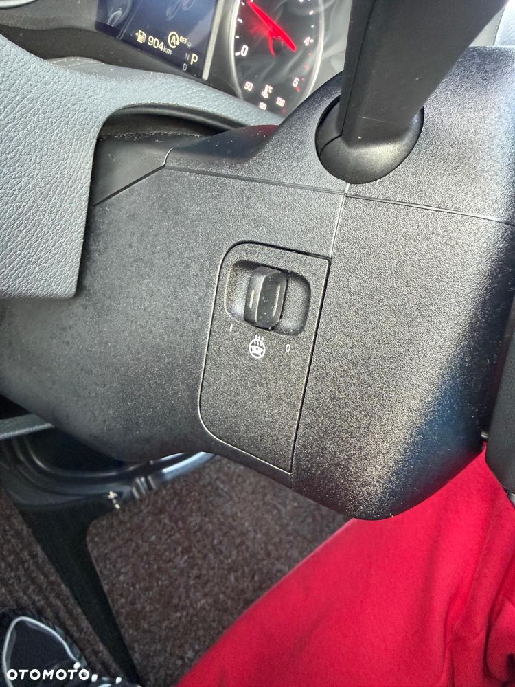 Mercedes-Benz Sprinter - 22