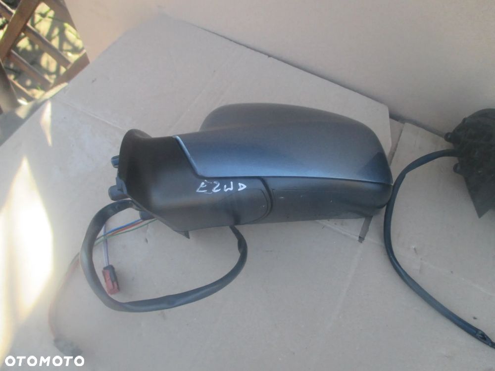 lusterko Peugeot 307 lift EZWD 7pin 8pin Europa - 5