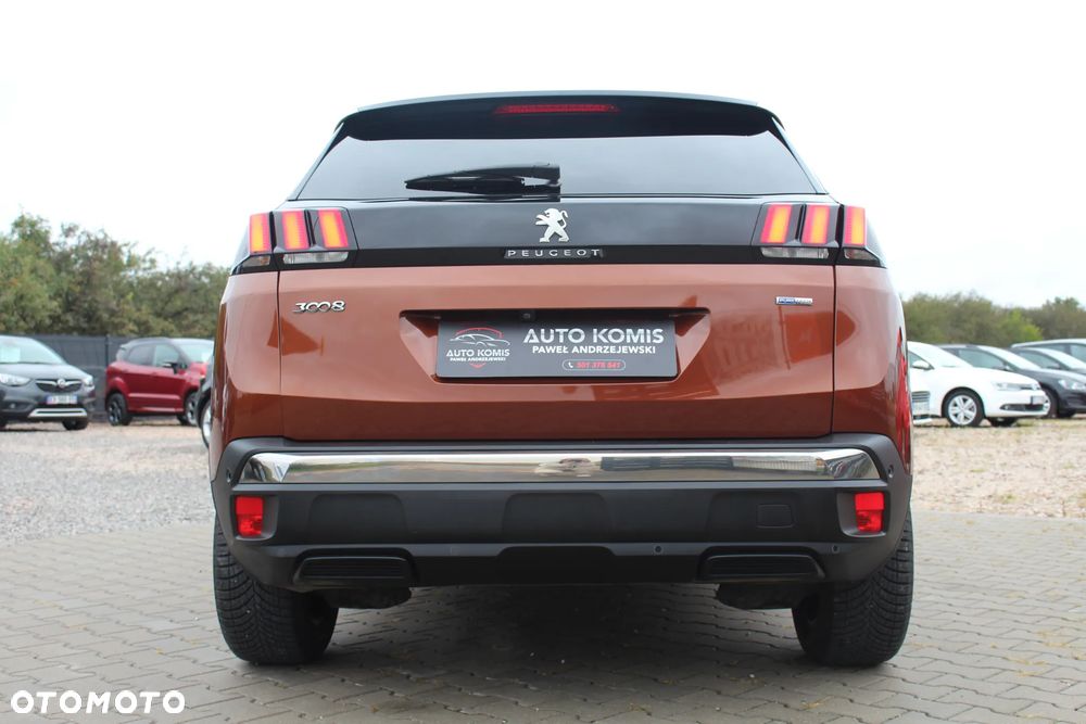 Peugeot 3008 1.2 PureTech Allure S&S - 9