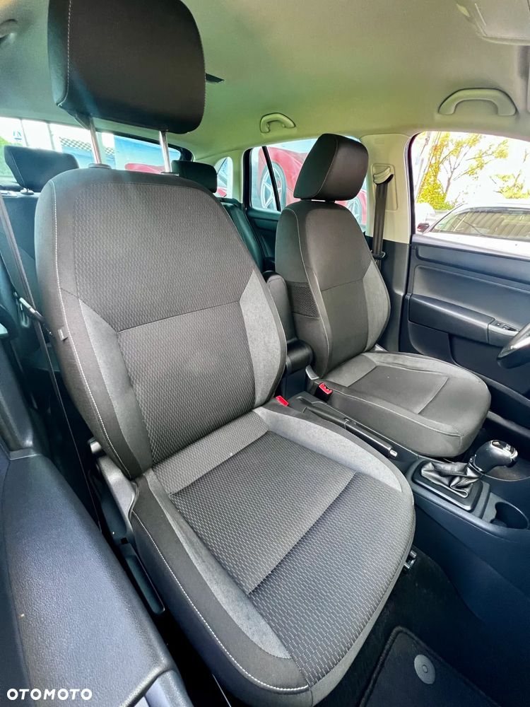 Skoda RAPID 1.6 TDI DSG Edition - 13