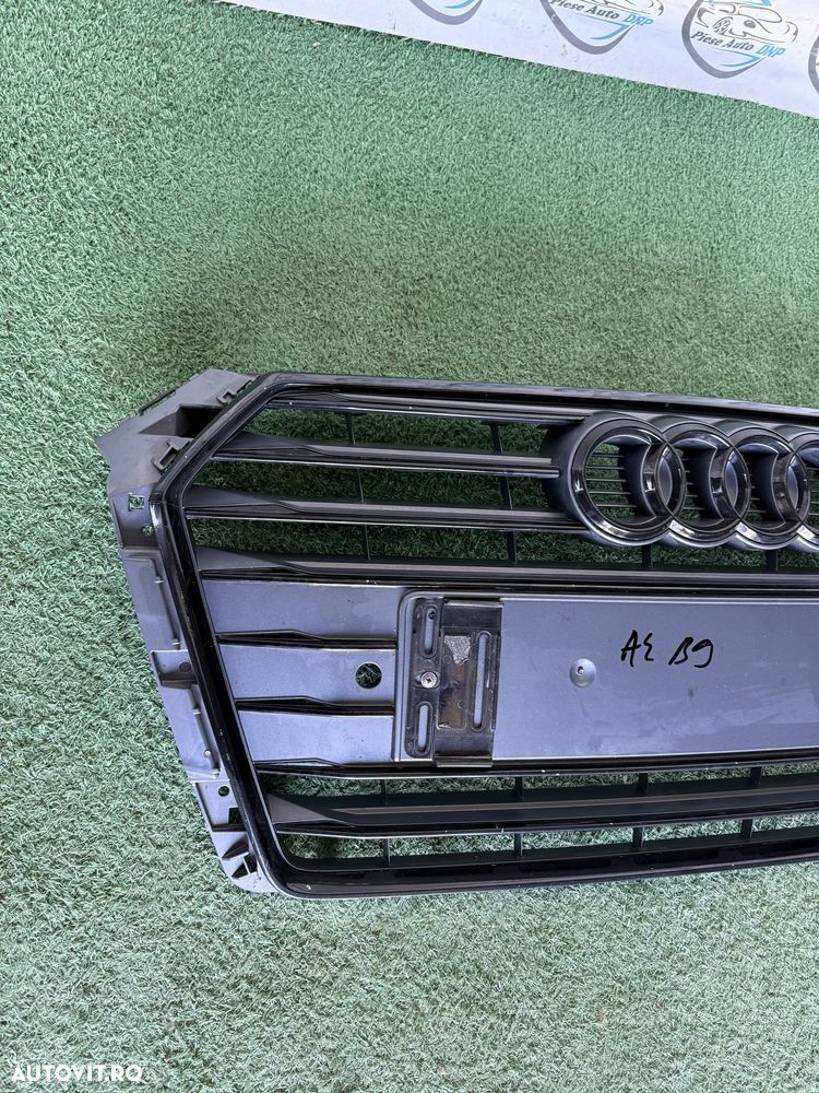 Grila originala centrala Audi A4 B9 S-line - 2