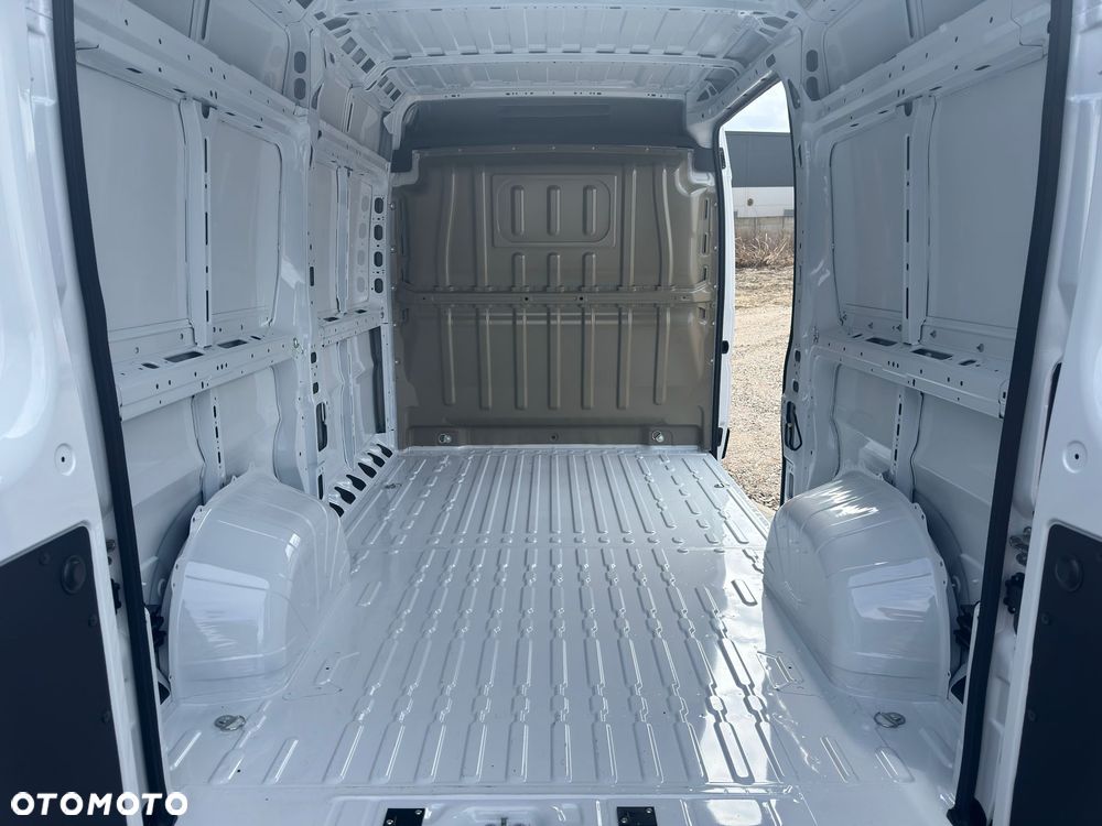 Opel Movano Furgon L2H2 2.2 Diesel 120KM MT6 Euro 6E DMC 3.0t 11.5m3 - 12