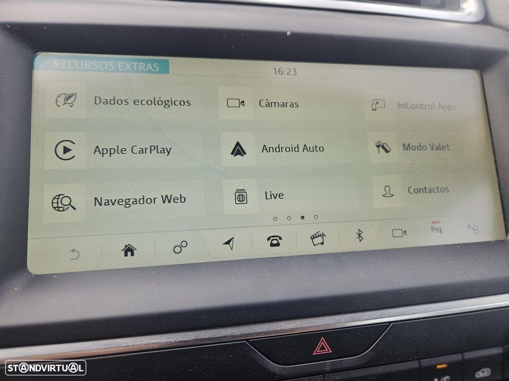 Jaguar E-Pace 2.0 i4D S - 11