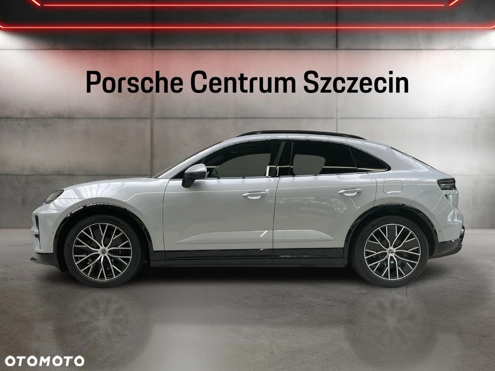Porsche Macan - 2