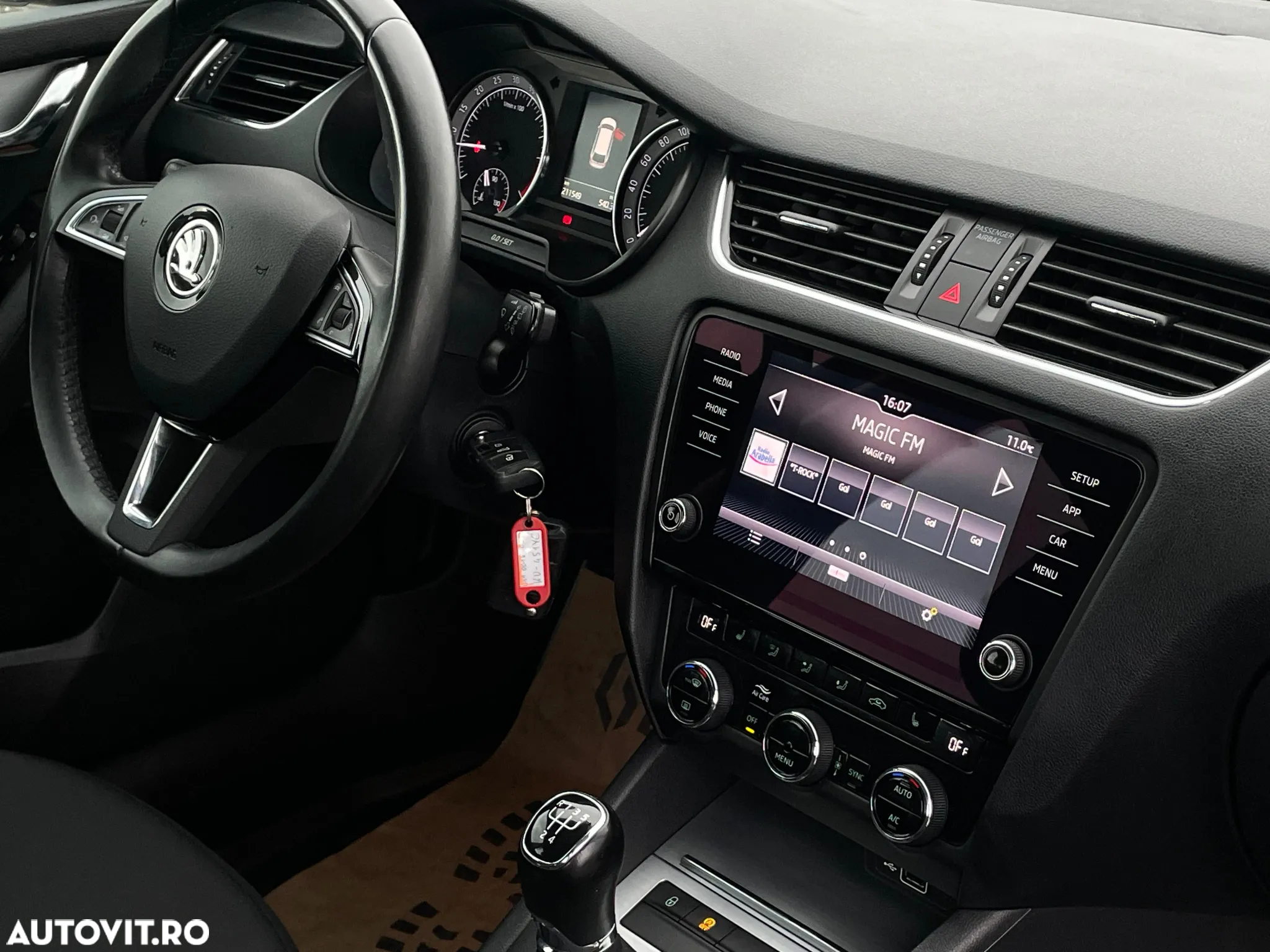 Skoda Octavia Combi Diesel 1.6 TDI Style - 22
