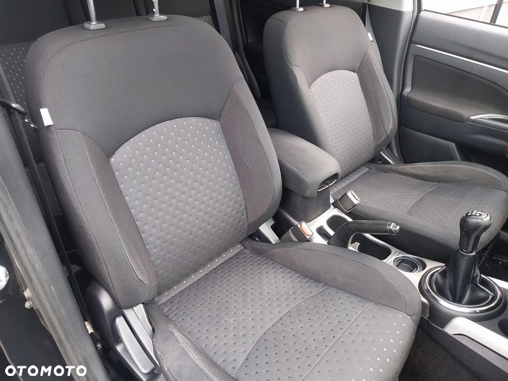 Mitsubishi ASX 1.6 2WD Edition 100+ - 23