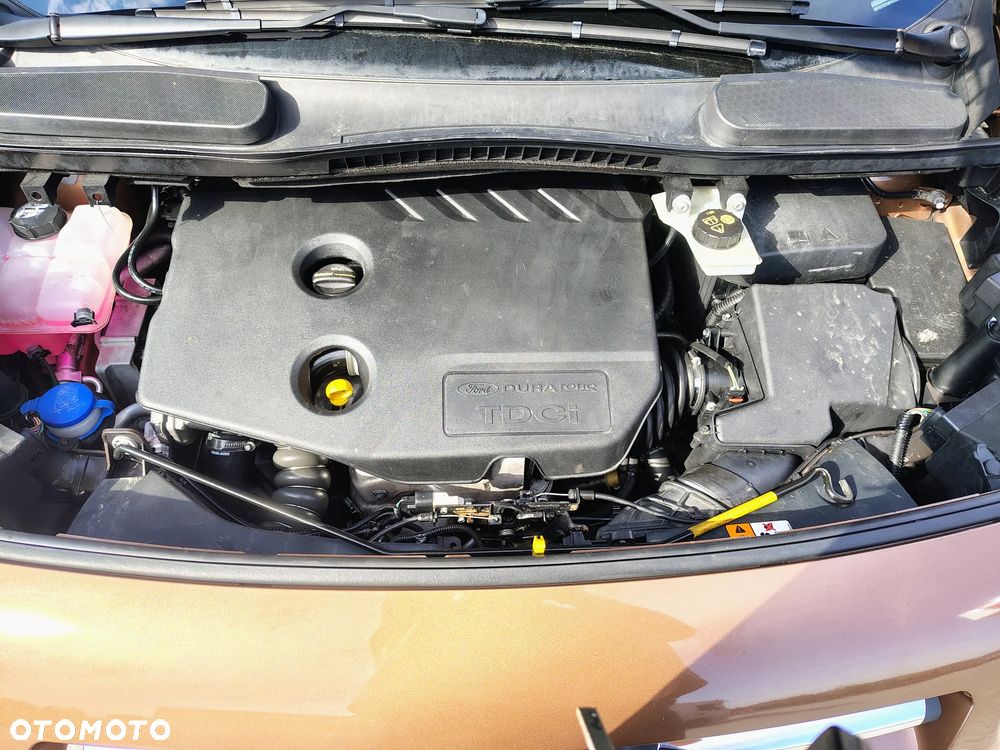 Ford Tourneo Connect Grand - 14