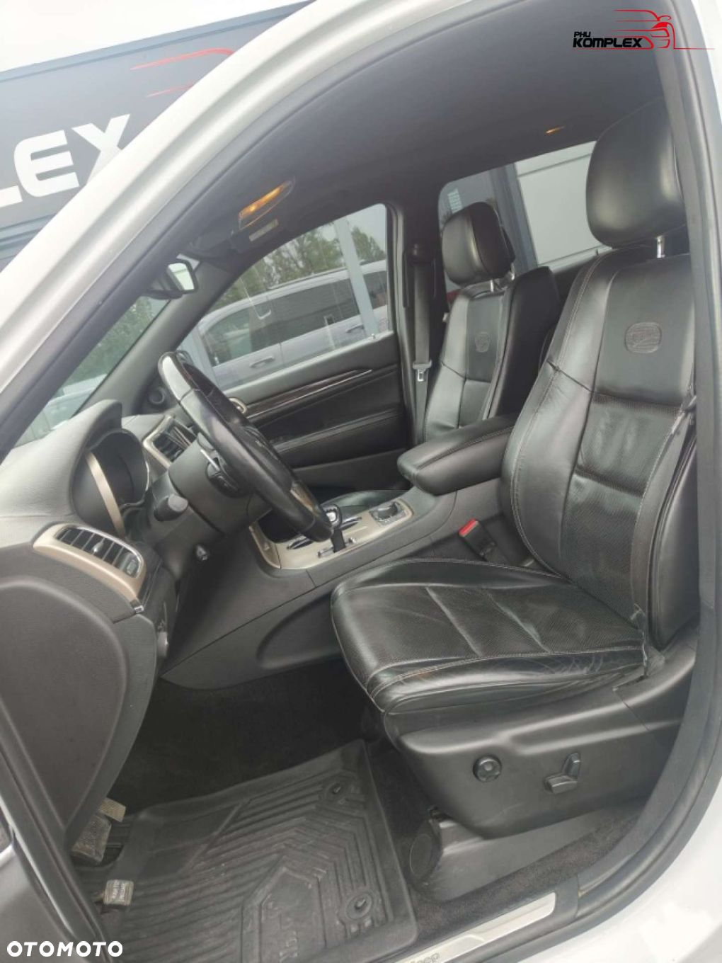 Jeep Grand Cherokee - 8