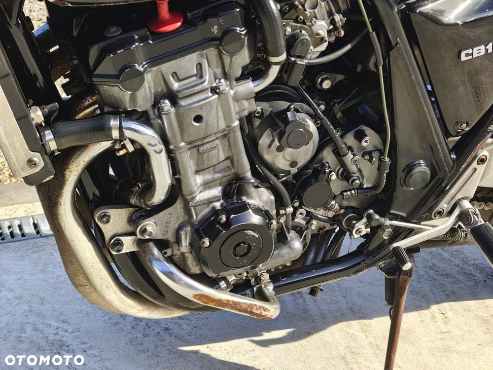 Honda CB - 15