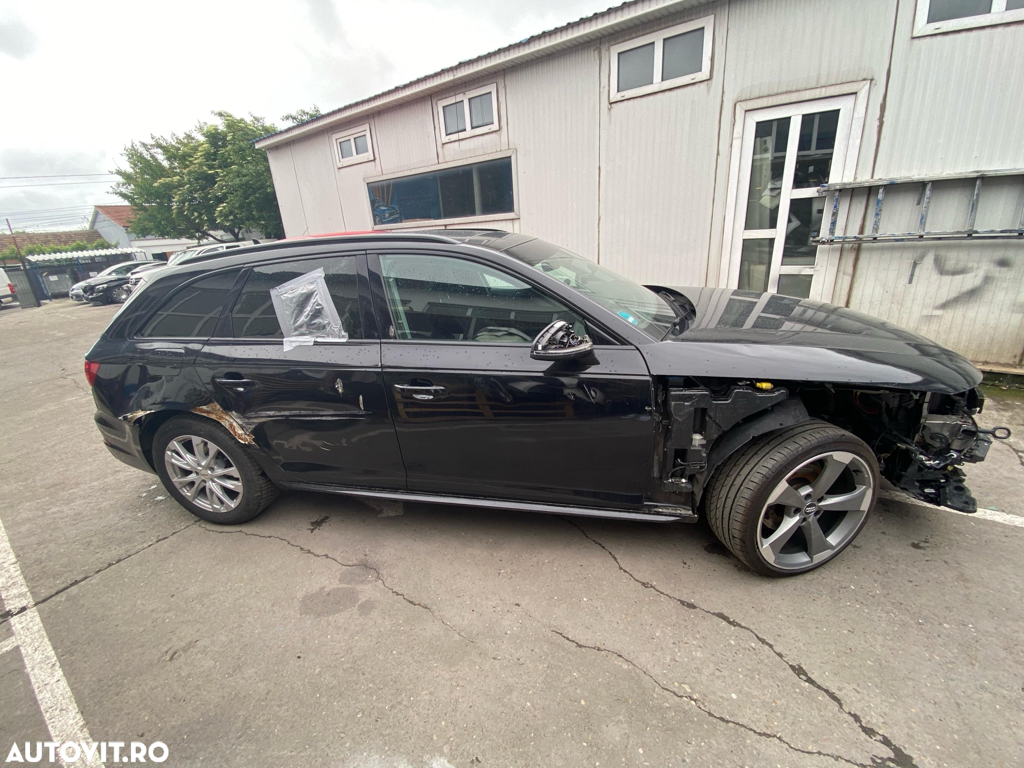 Audi A4 Avant 2.0 TDI S tronic - 2