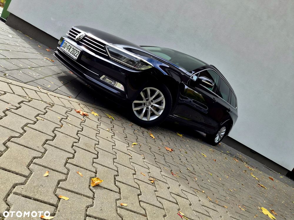 Volkswagen Passat Variant 2.0 TDI (BlueMotion Technology) Trendline - 18