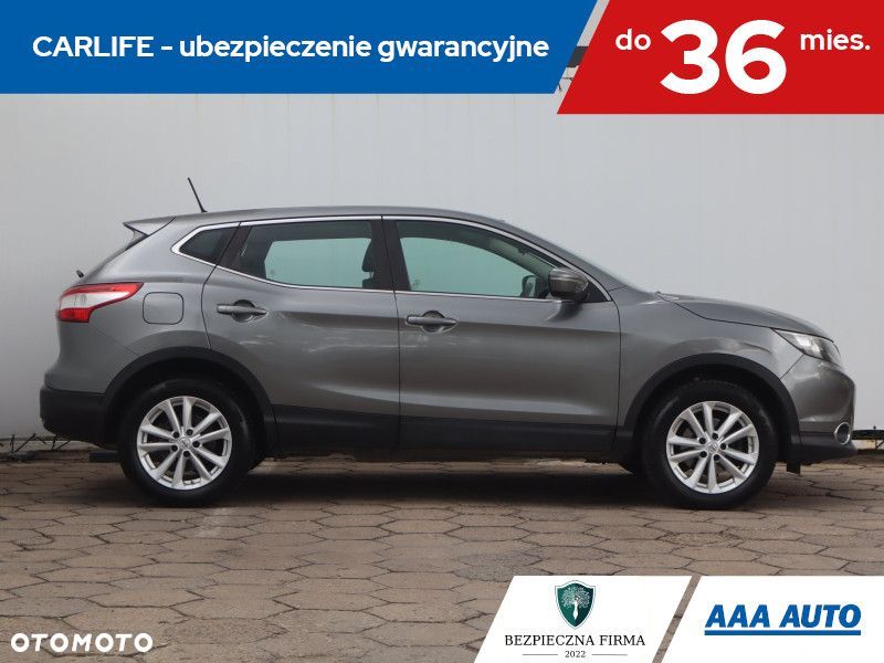 Nissan Qashqai - 8