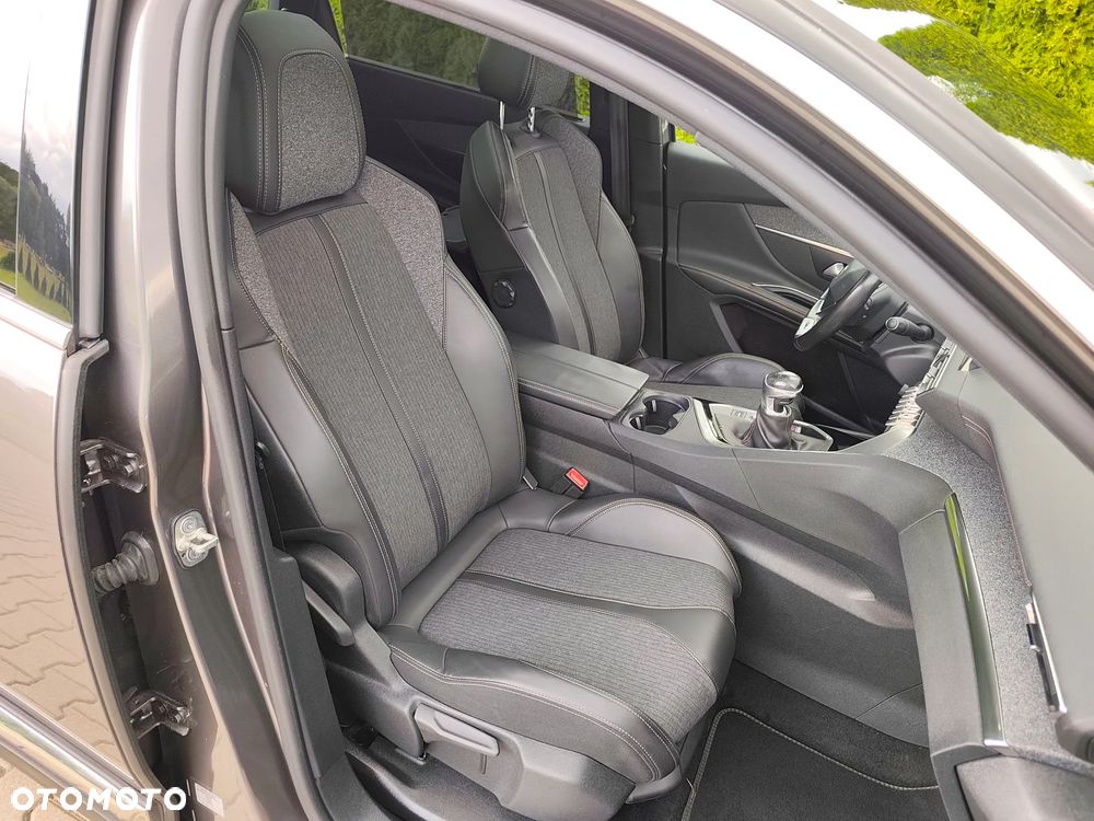 Peugeot 5008 2.0 HDi Business Line 7os - 27