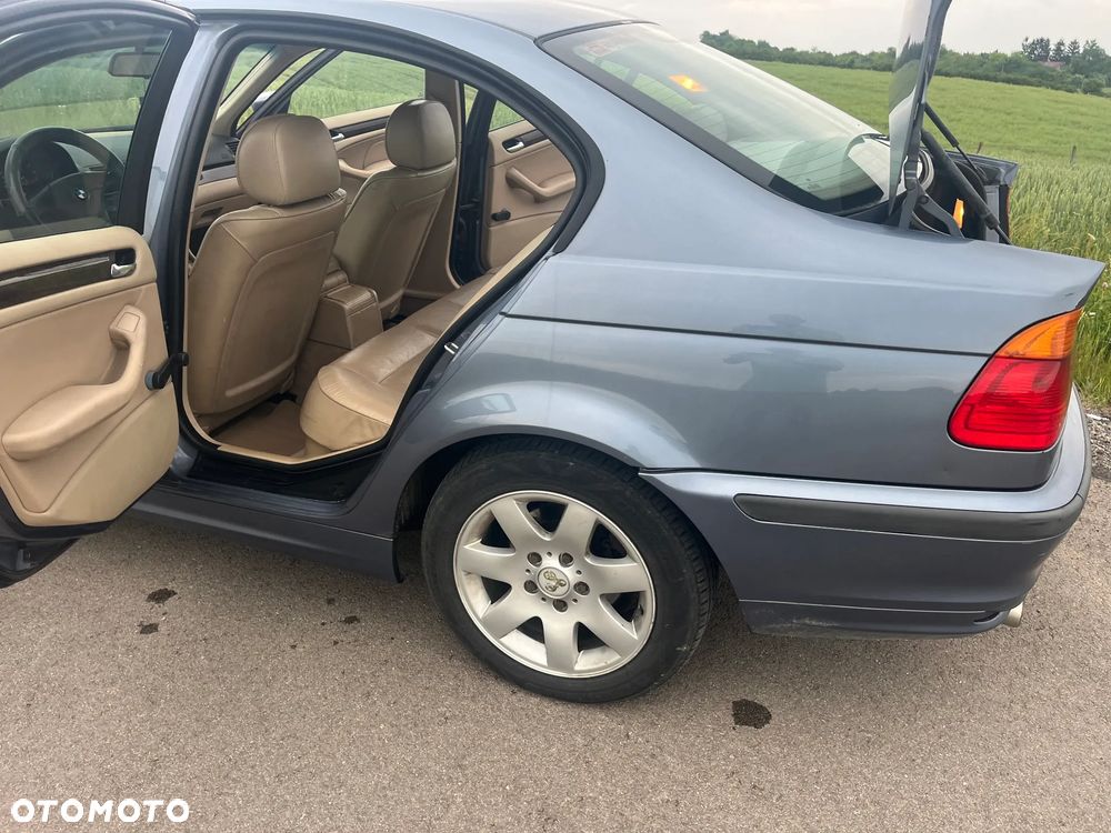 BMW Seria 3 - 8