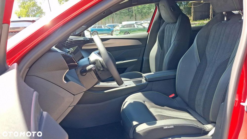 Peugeot 408 - 17