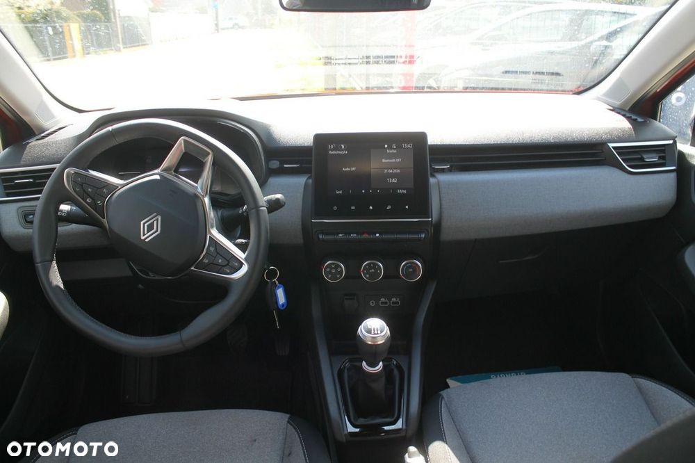 Renault Clio - 11