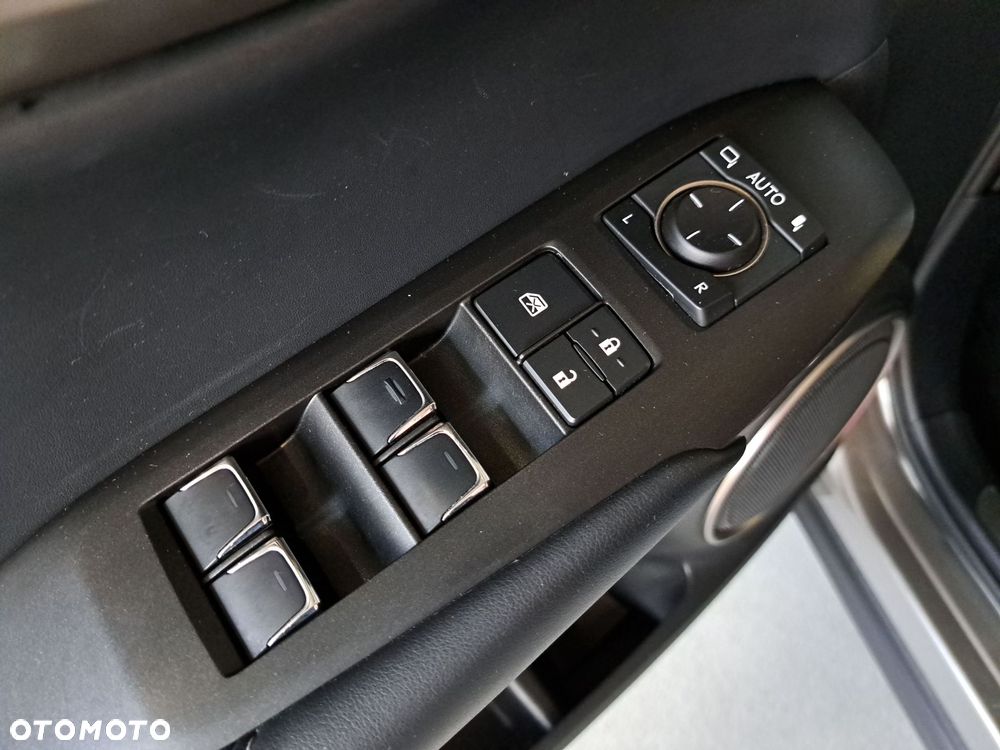 Lexus NX 300h F Impression AWD - 40