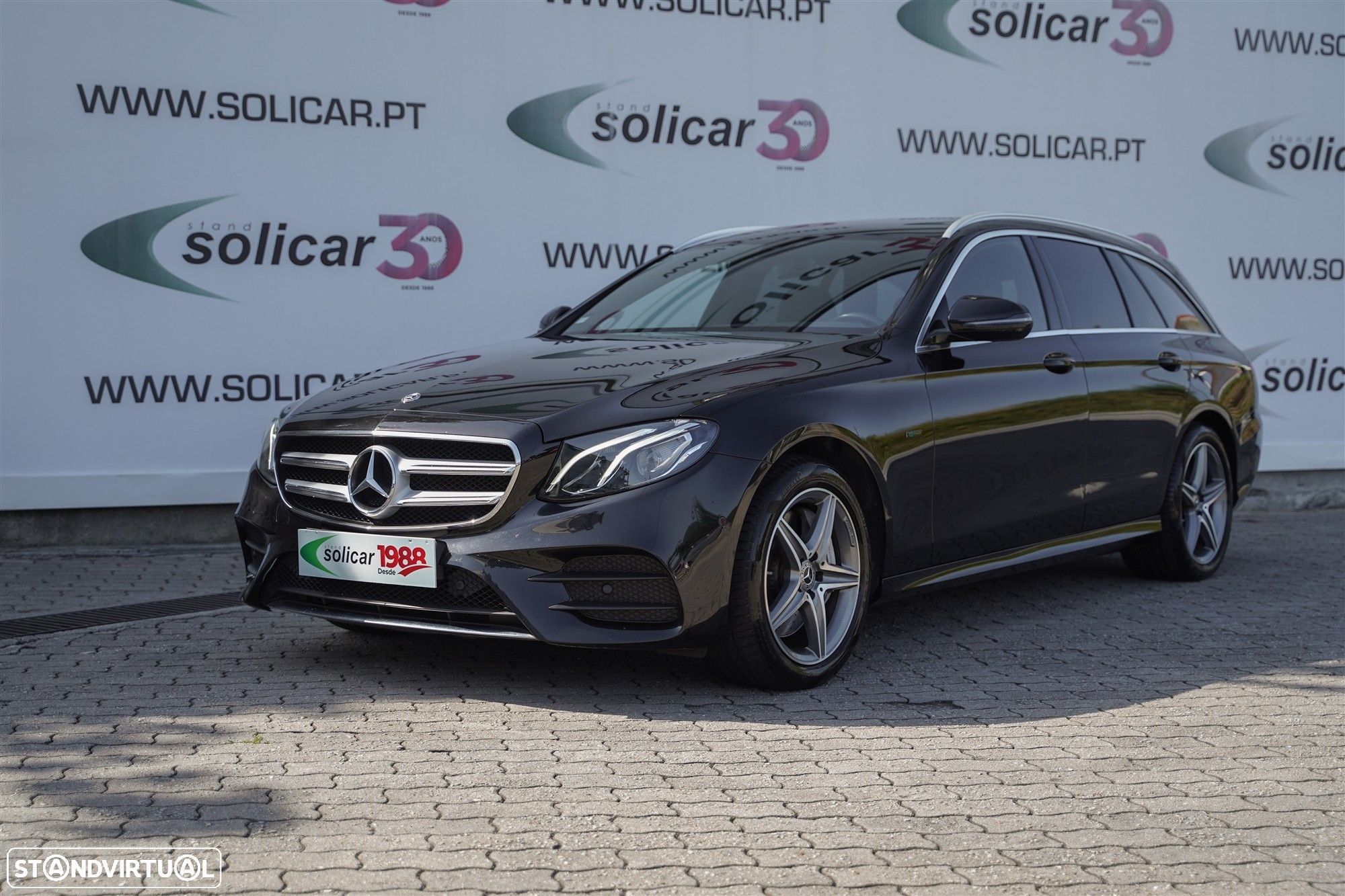 Mercedes-Benz E 300 de AMG Line - 1
