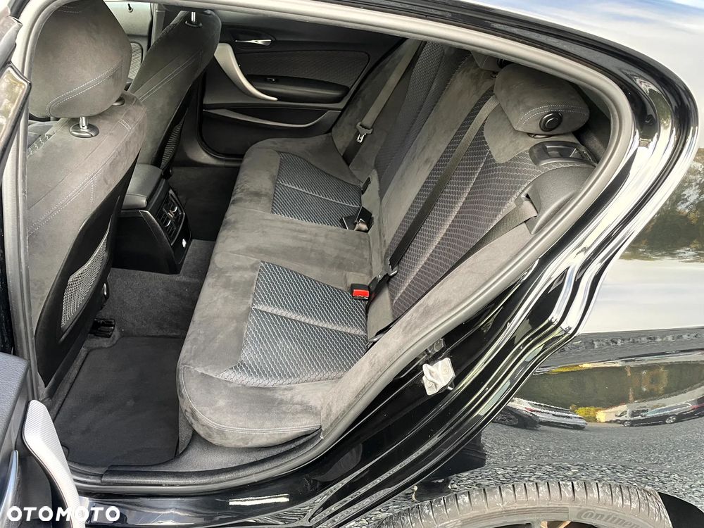 BMW Seria 1 118d Edition M Sport Shadow - 16