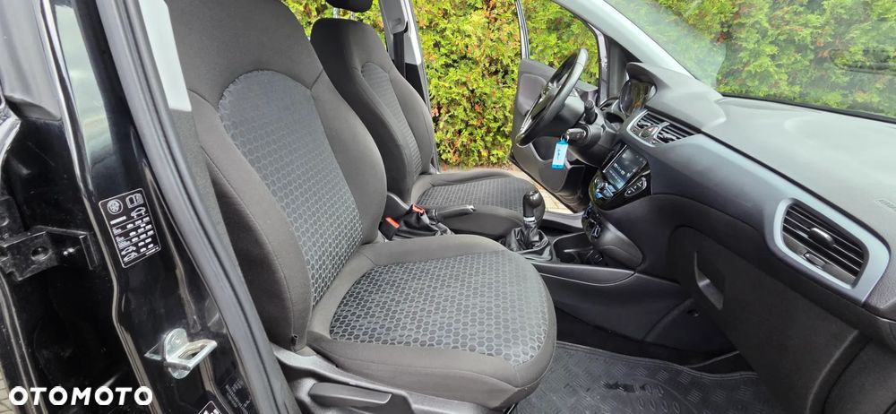 Opel Corsa 1.2 Cosmo - 33