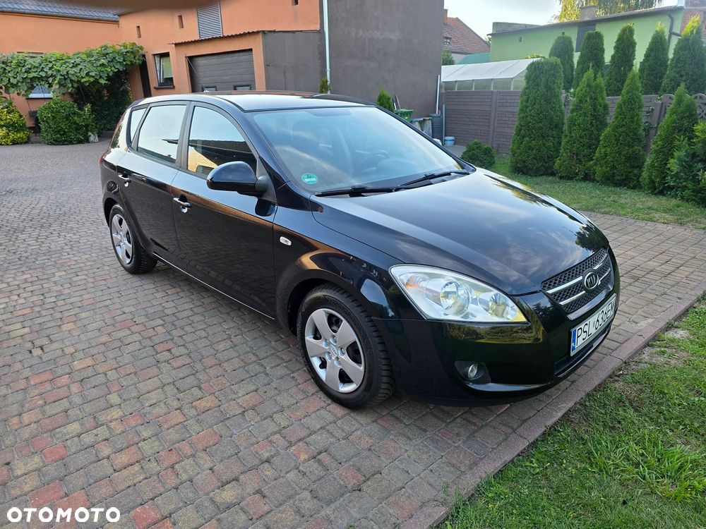 Kia Ceed 1.4 Comfort + - 4