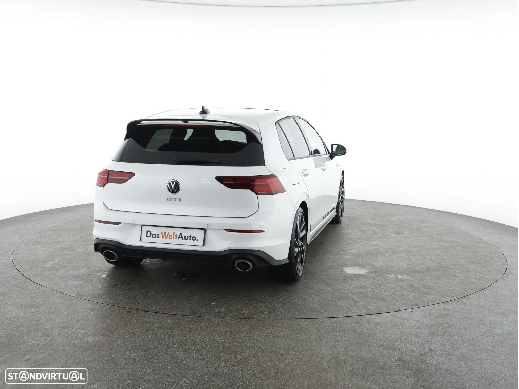 VW Golf 2.0 TSI GTI Clubsport DSG - 13