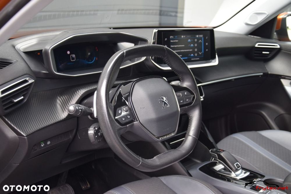 Peugeot 2008 - 18