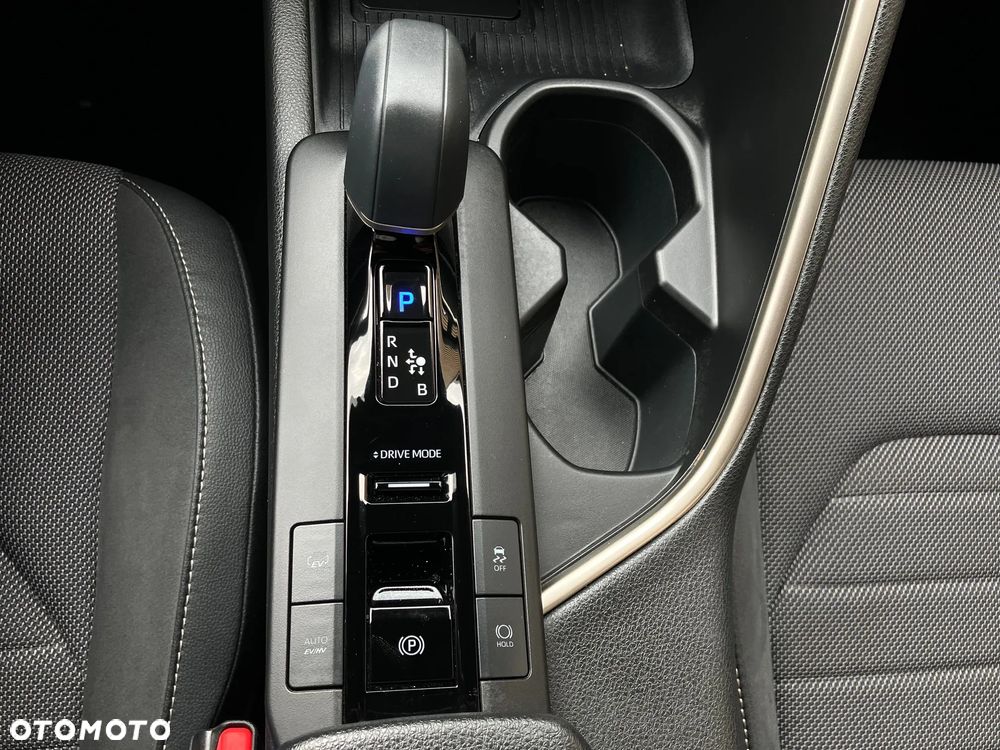 Toyota C-HR 2.0 PHEV Dynamic Force Executive - 32