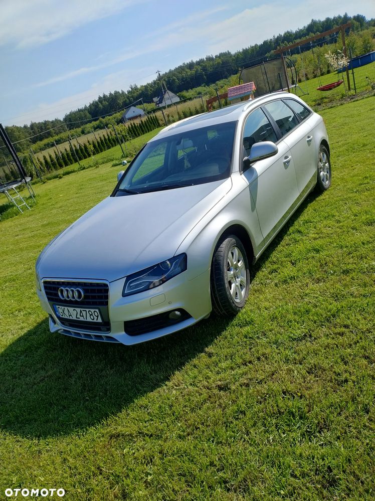 Audi A4 Avant - 1