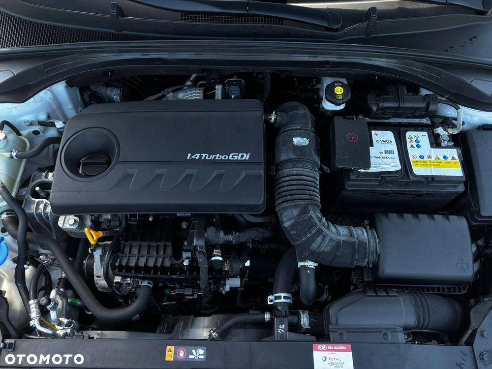Kia Ceed 1.4 T-GDI L Business Line DCT - 12