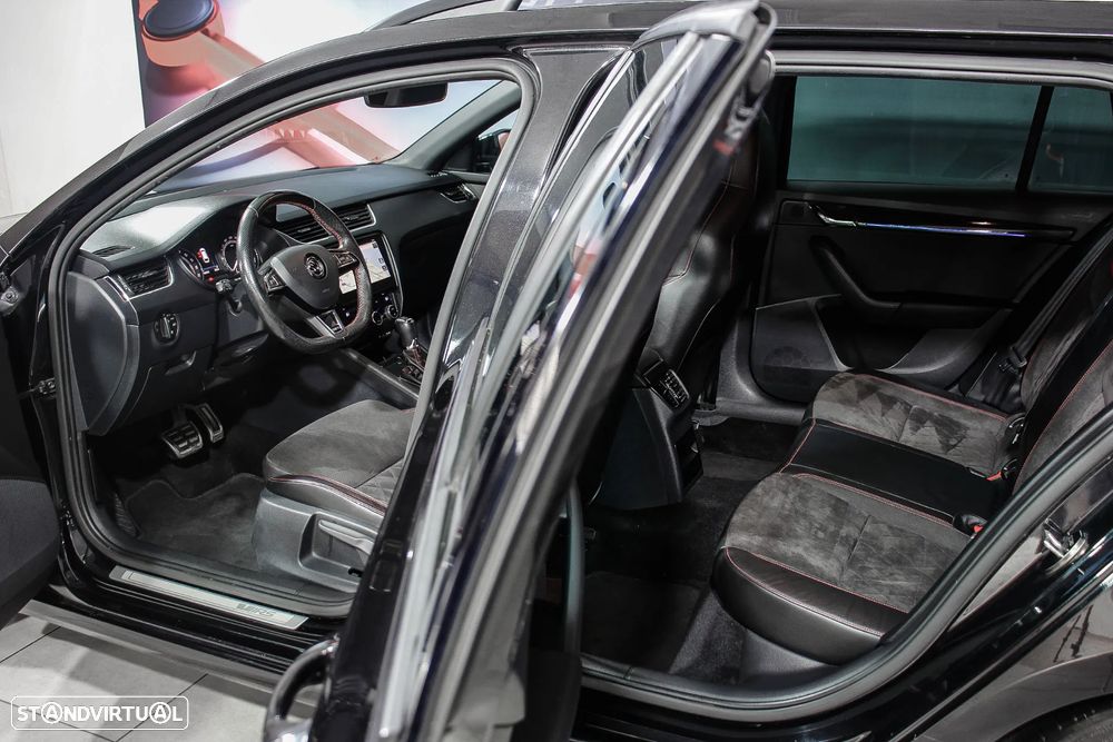 Skoda Octavia Break 2.0 TDI RS DSG - 12