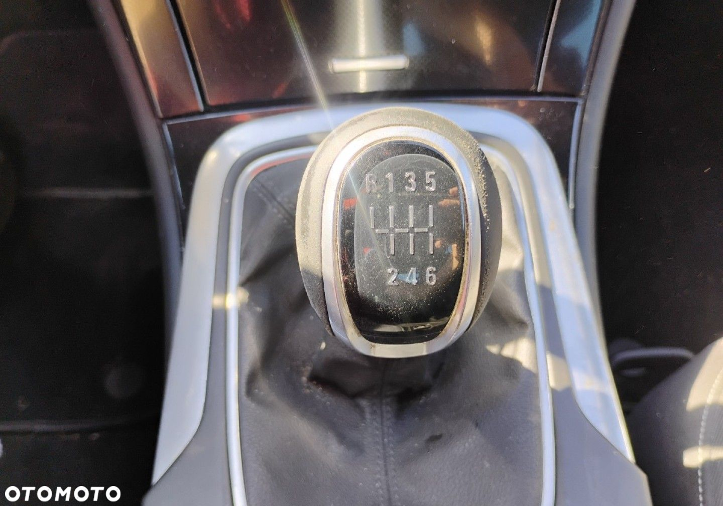Opel Insignia - 17