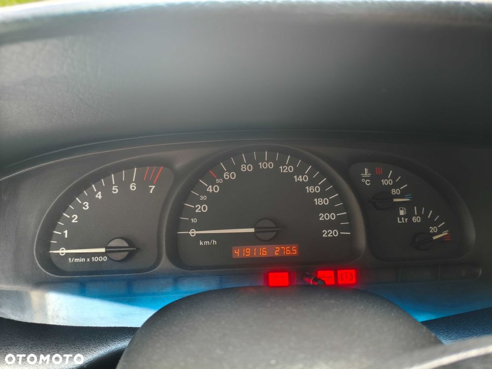 Opel Vectra - 7